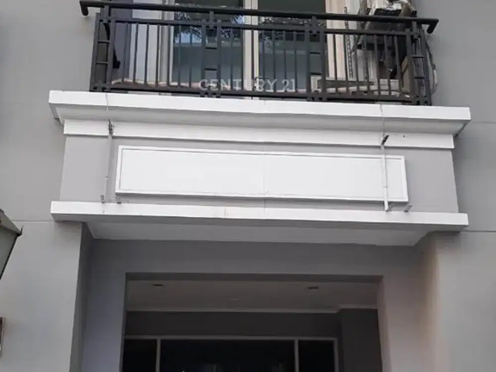 TERSEWA Ruko MOI Kelapa Gading Strategis