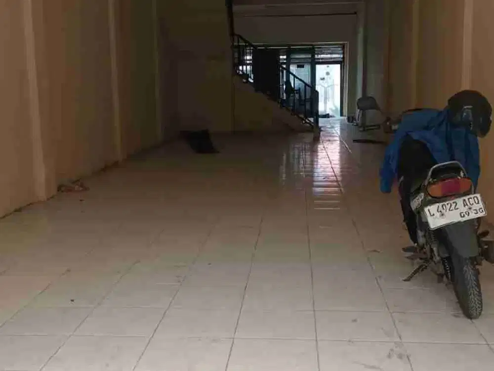 DIJUAL DISEWAKAN RUKO SIAP PAKAI NOL.JALAN RAYA MANYAR ADA LAHAN PARKIR