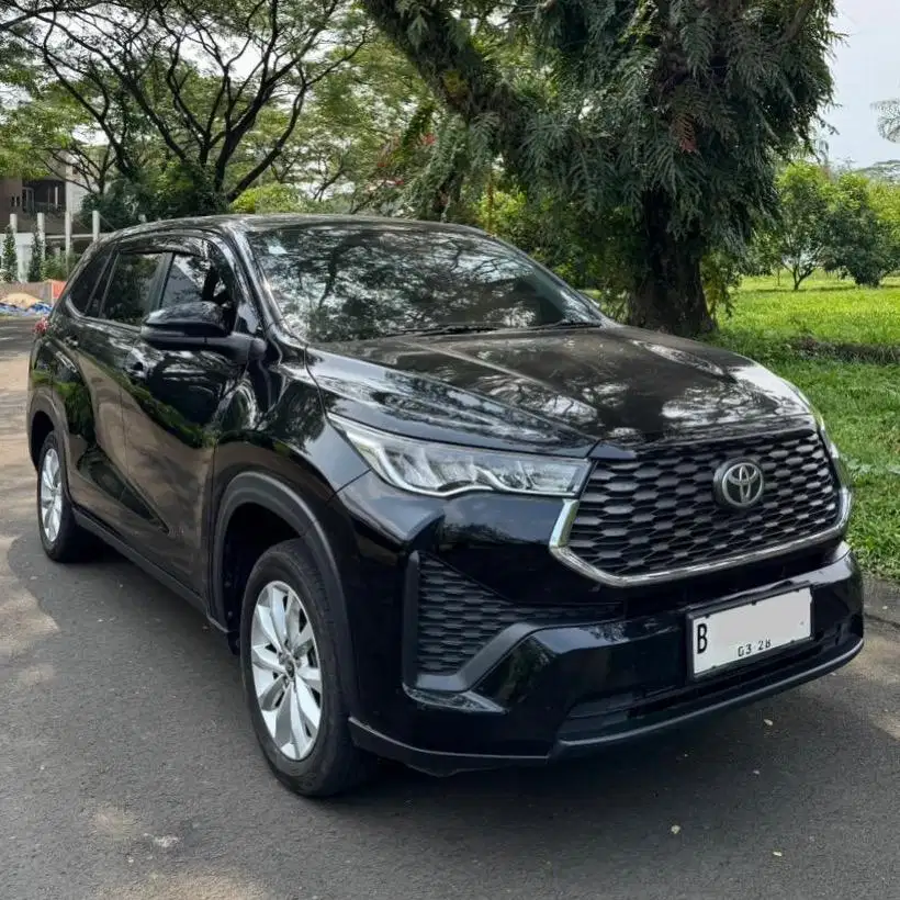 (CASH) Toyota Innova Zenix V Luxury 2023