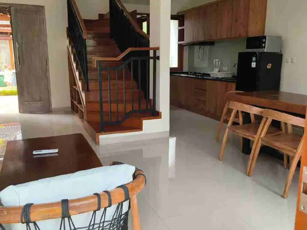 Di sewa Vila cantik 3 bedroom 3 lantai rooftop view Jungle di Ubud - Thumbnail 10