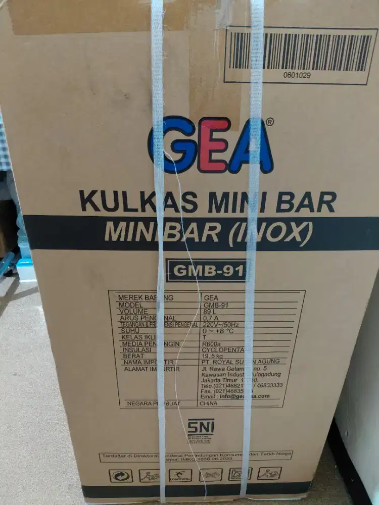 DIJUAL KULKAS MEREK GEA KONDISI BARU GRES NEW MASIH SEGEL