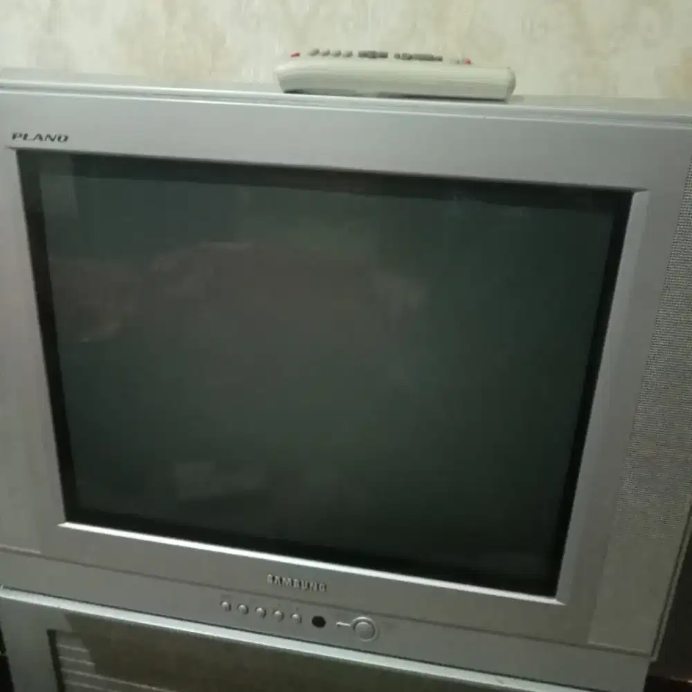 Di Jual tv tabung minimalis Samsung Plano