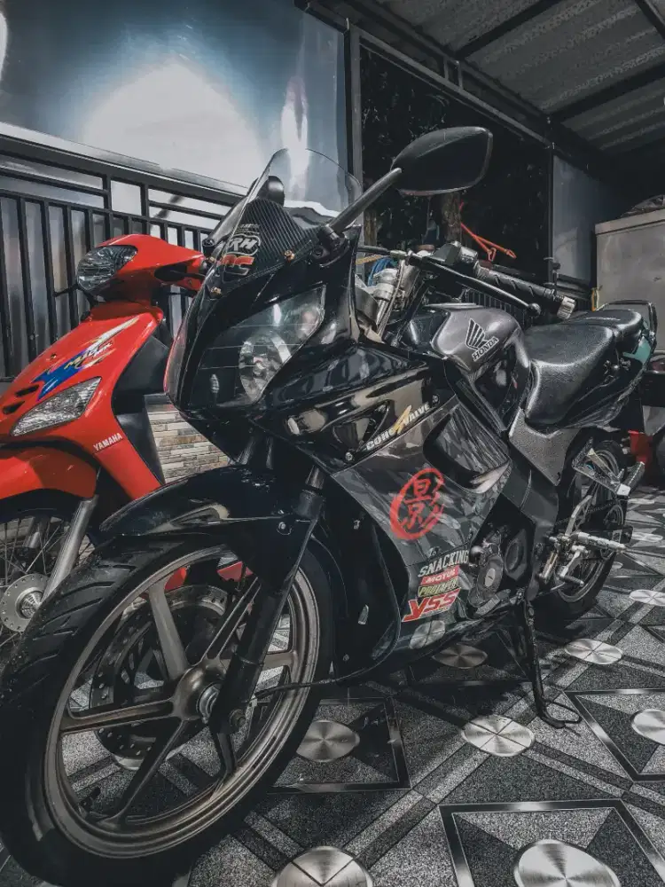 Cbr 150 thailand CBU