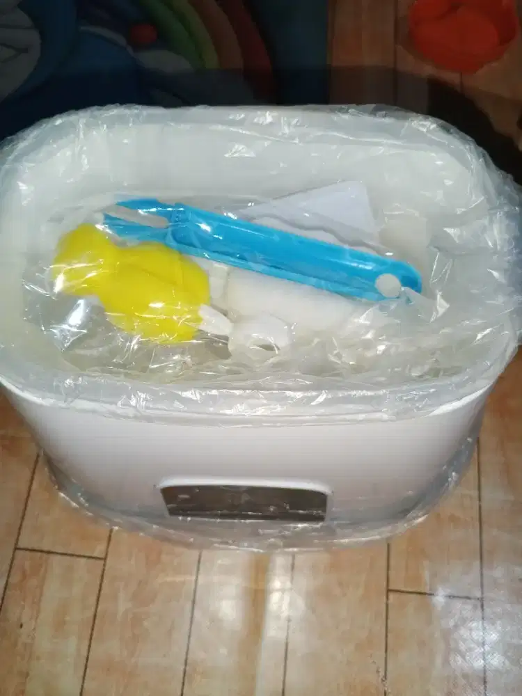 Bottle warmer sterilizer