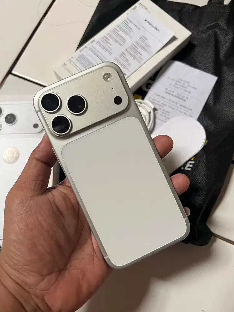 Iphone 17 Pro Max Silver 256