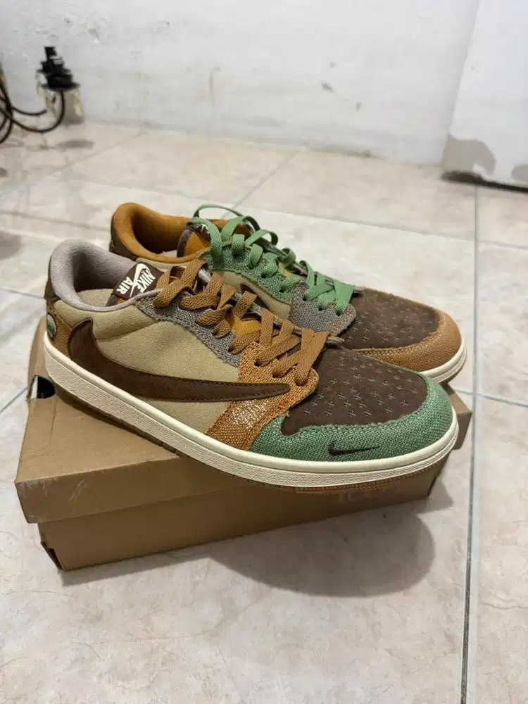 JUAL SEPATU NIKE AIR JORDAN UK 43 KONDISI LIKE NEW 99%