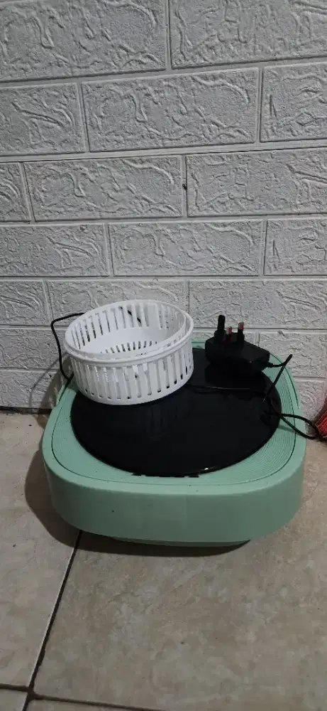 Mesin cuci mini portable