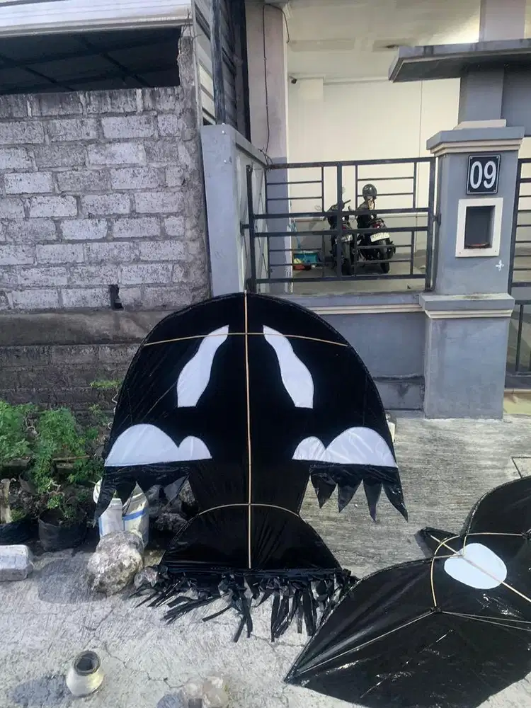 Dijual layangan bringin
