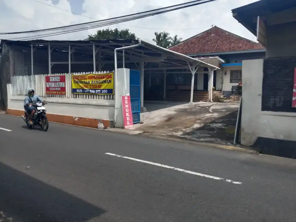 Runah Besar tengah kota 2 sisi jalan ada gudang cocok buat bisnis