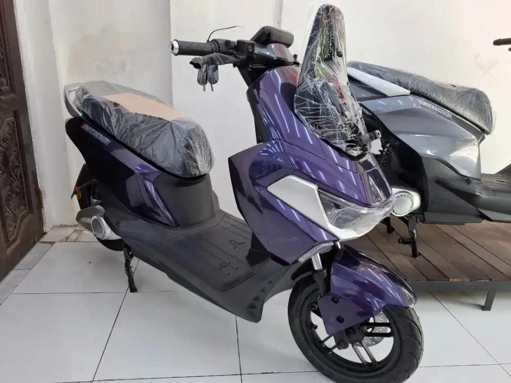 Molis Uwinfly M90G Ungu