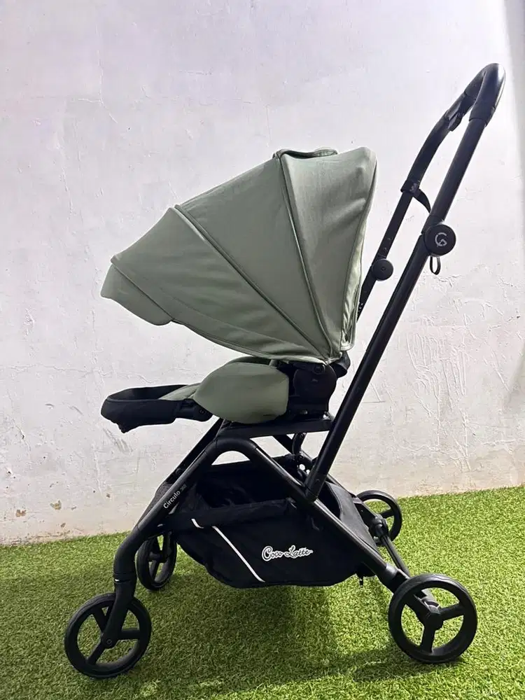 Cocolatte Circulo 360 degree Stroller