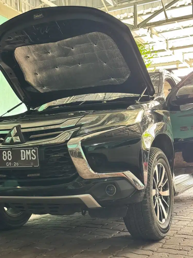 Mitsubishi new pajero sport dakar 4x2 autometik nopol 2 dijit