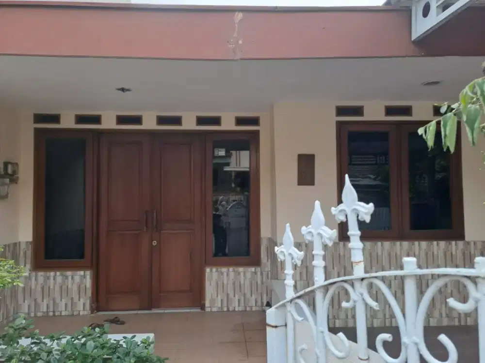 Rumah di Komplek AL Jatibening Bekasi.