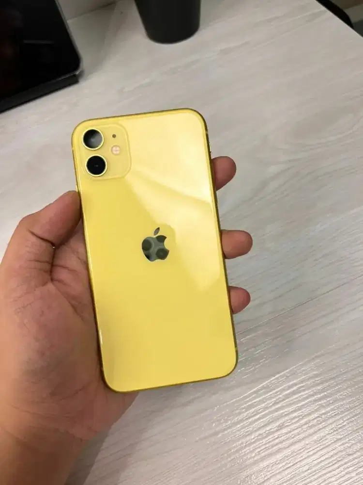 iPhone 11 128GB Nominus