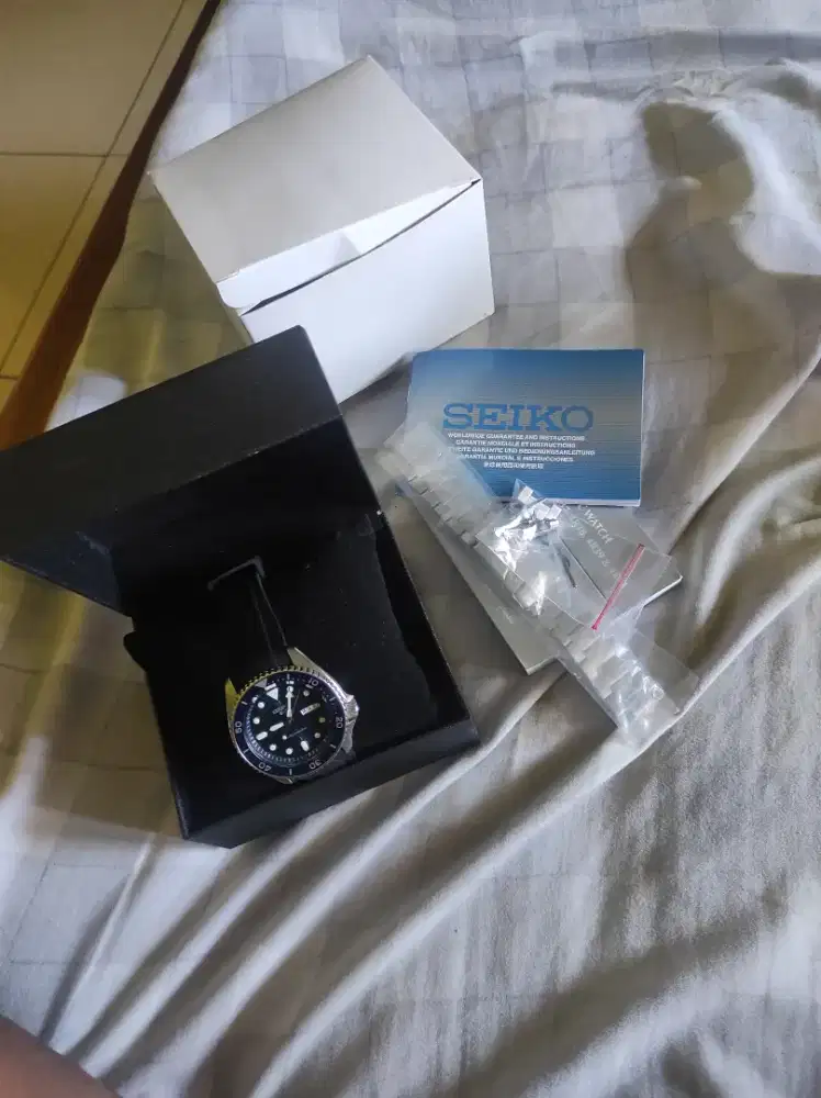 Jam tangan seiko