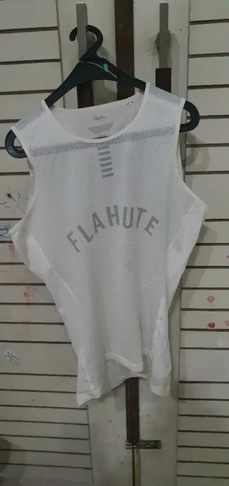 WHITE RAPHA SHIRT