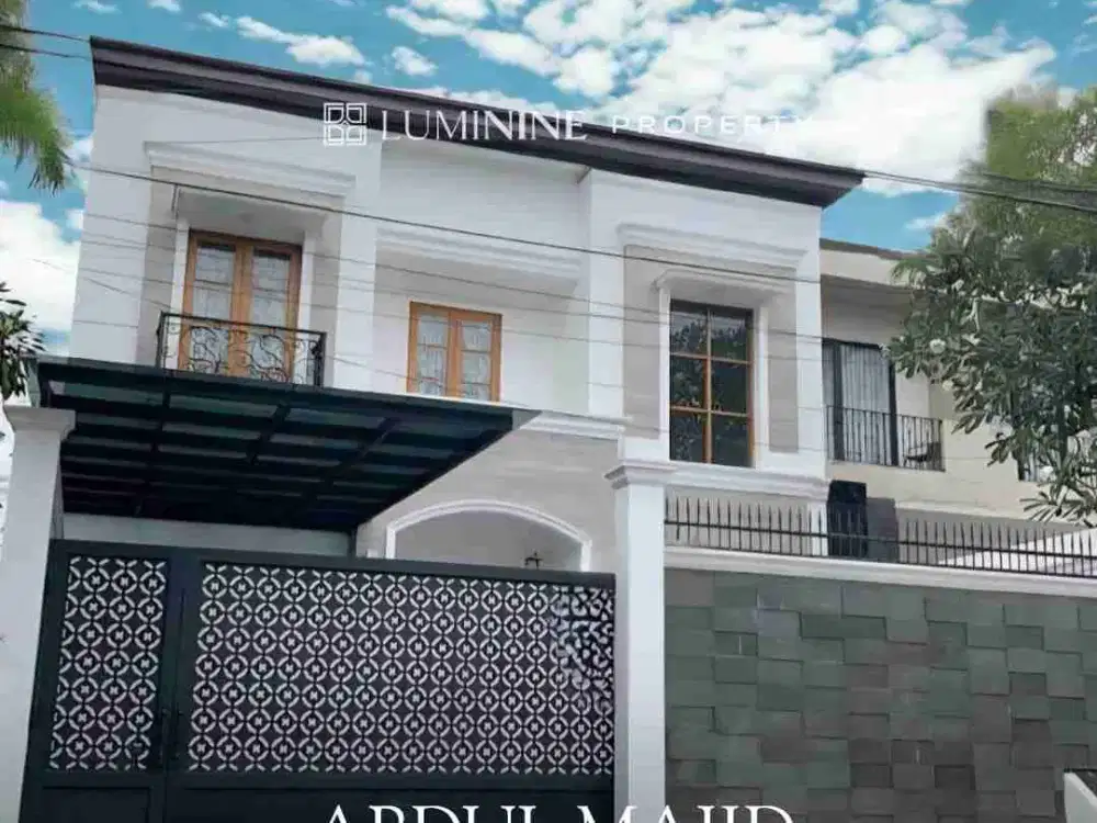 DIJUAL RUMAH MEWAH BANGUNAN BARU DI ABDUL MAJID - CIPETE, JAKSEL