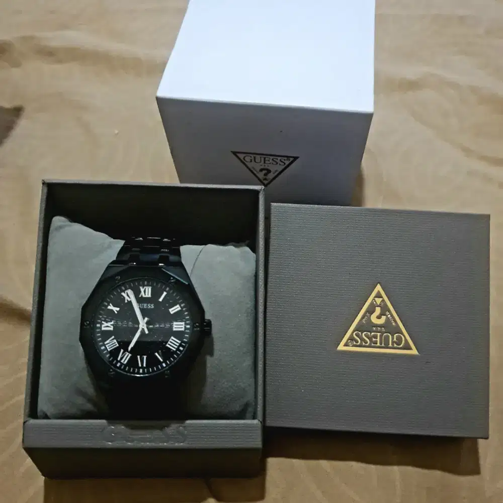 Jam Tangan Pria GUESS Asset