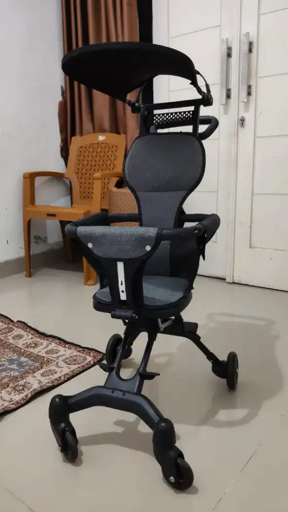 Stroller Bayi (kereta dorong)