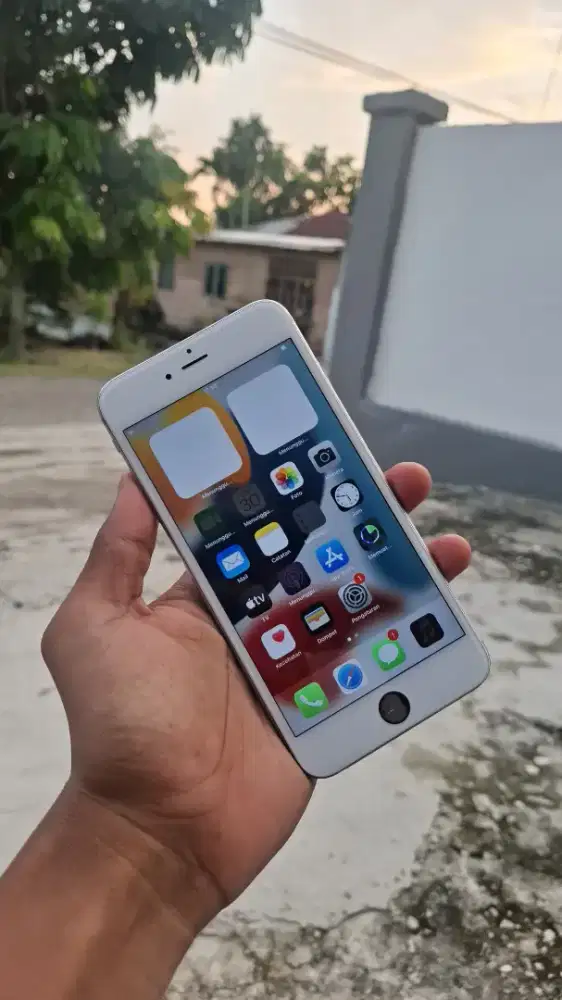 Di Jual IPhone 6S Pluss