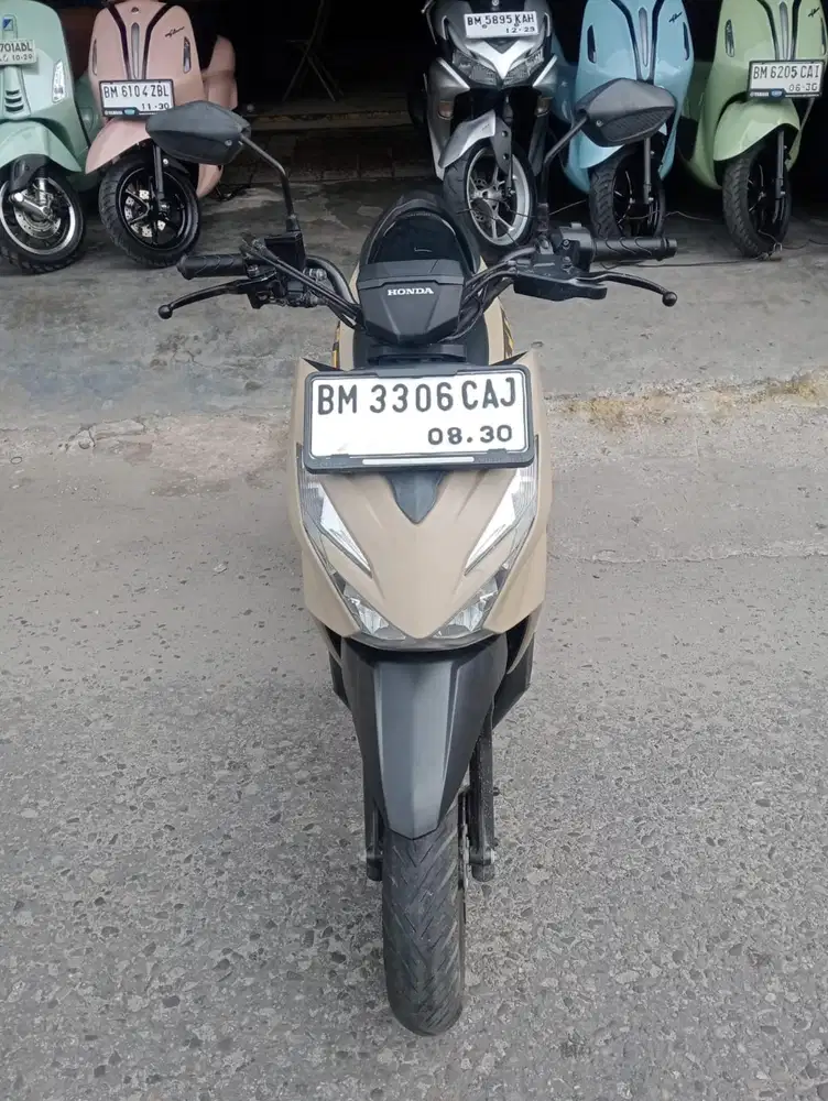 Dijual cepat Honda beat sreat tahun 2025