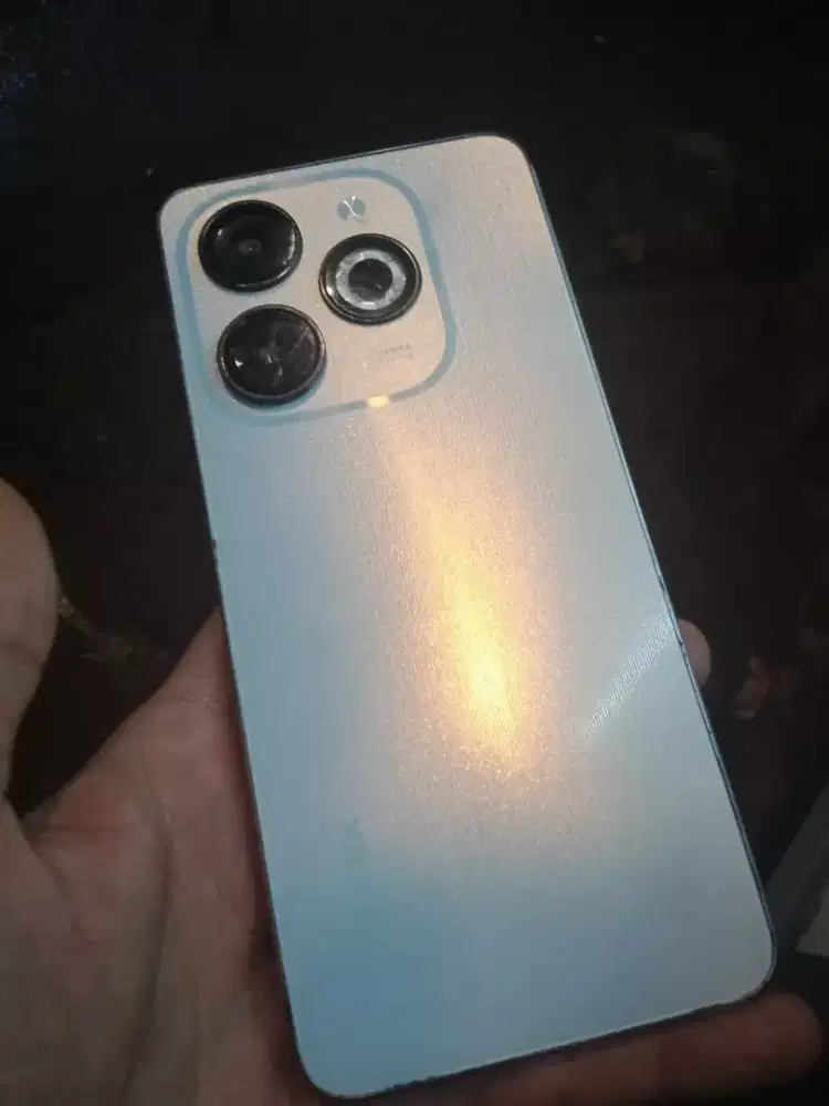 INFINIX SMART 8 4+4/64 HP AJA