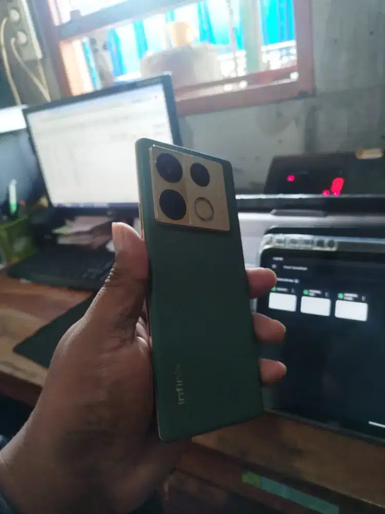 Jual INFINIX NOTE 40 PRO 4G - 8/256 GB - 70W CHARGER NO MINUS