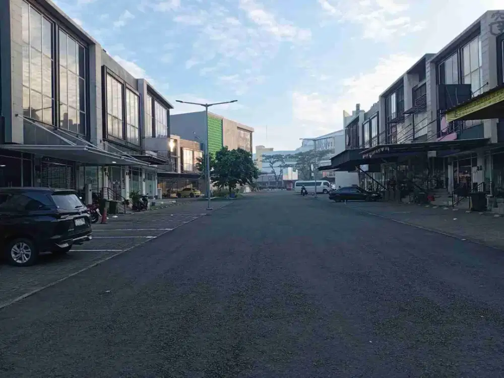 Turun Harga! Jual BU Ruko Medison bagus Depan Mc Donald Kota Wisata Cibubur Cocok Untuk Bisnis usaha atau kantor paling Murah dikelasnya