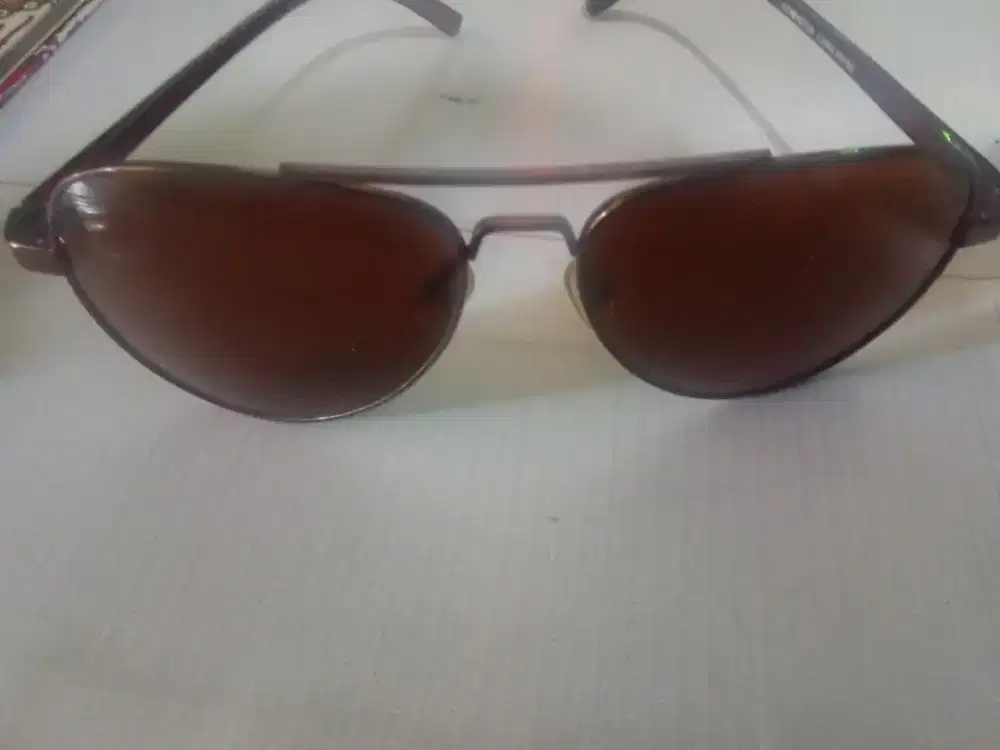 Kaca mata keren cowok