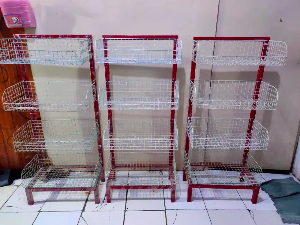 Rak Besi 4 Susun untuk dagangan