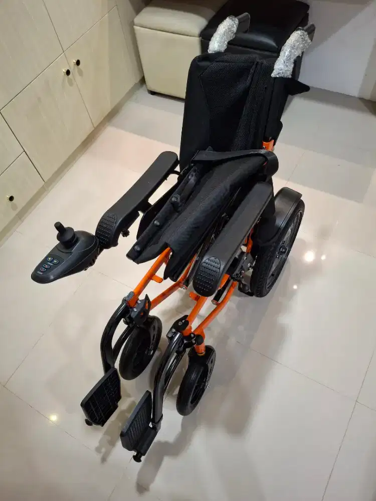 OneMed A45 N1 - Kursi Roda Elektrik