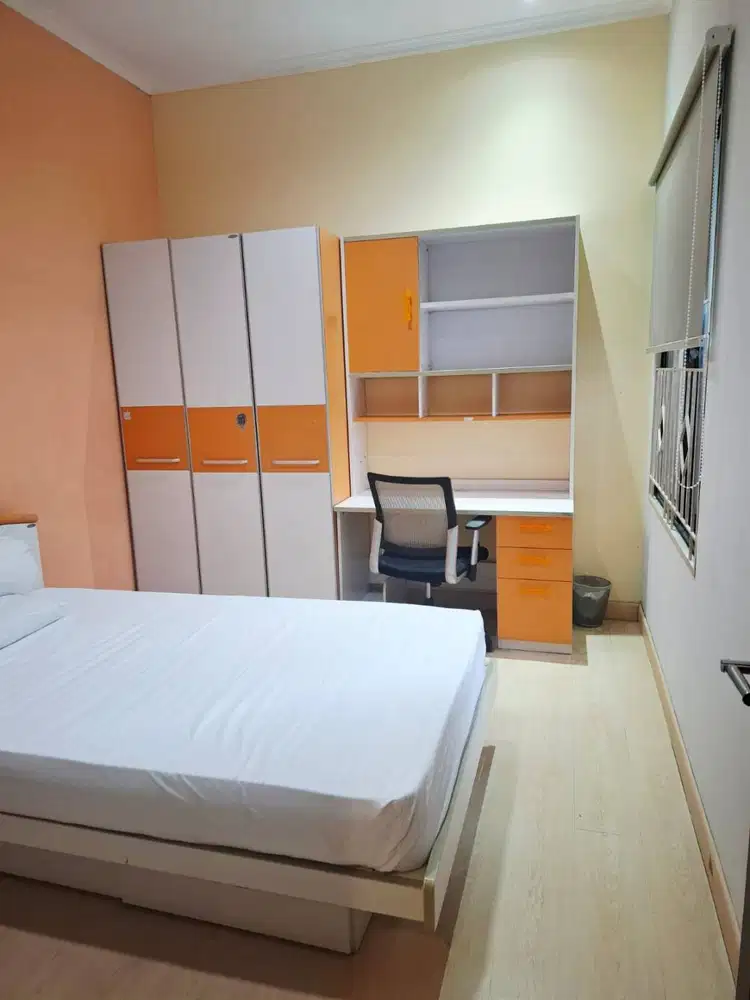 Kost Khusus Wanita Cluster Newton Gading Serpong seberang kampus UMN