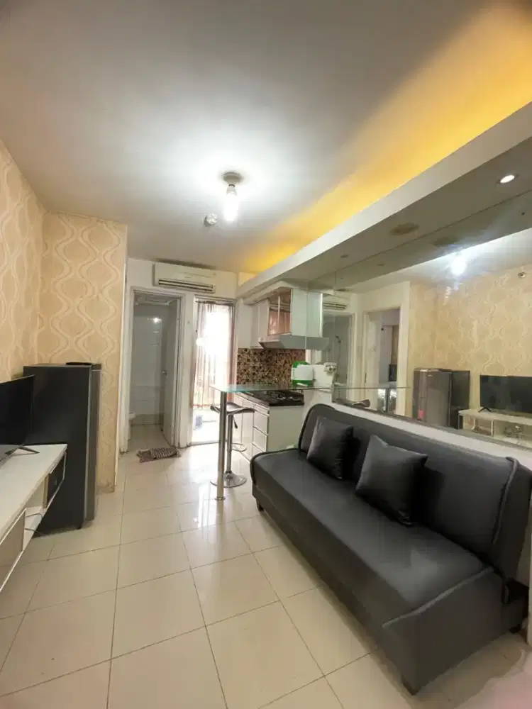 Disewakan 2 BR FF Lantai Rendah Apartemen Bassura City
