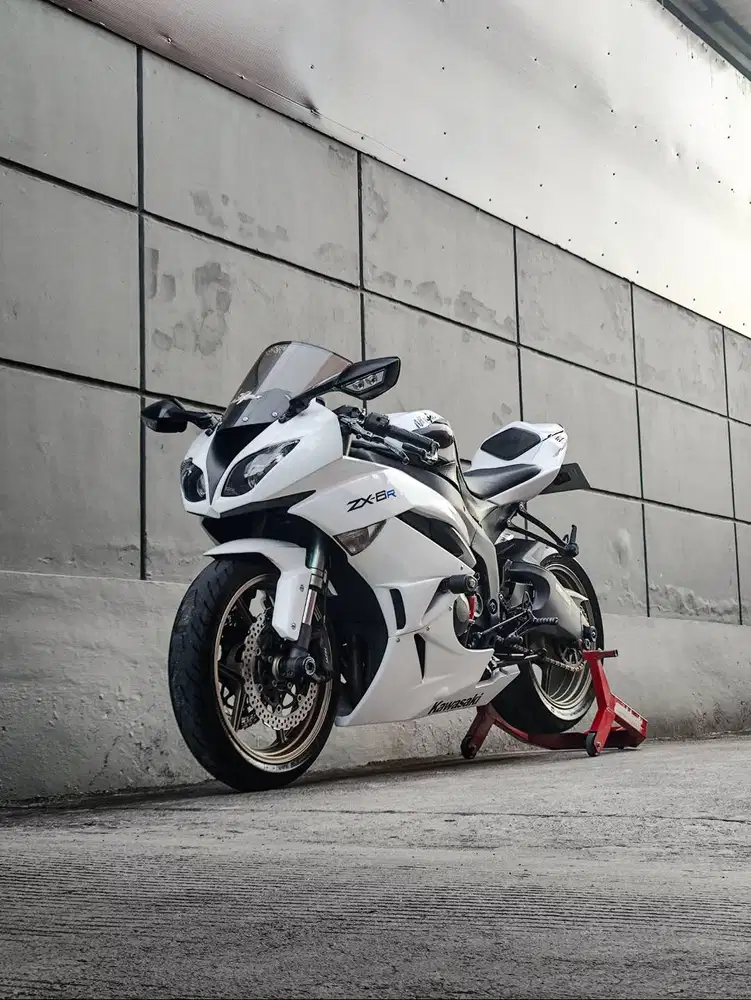 Kawasaki ZX6R 2011 Putih Langka FP Istimewa TT FULL MODIF ZX6 ZX