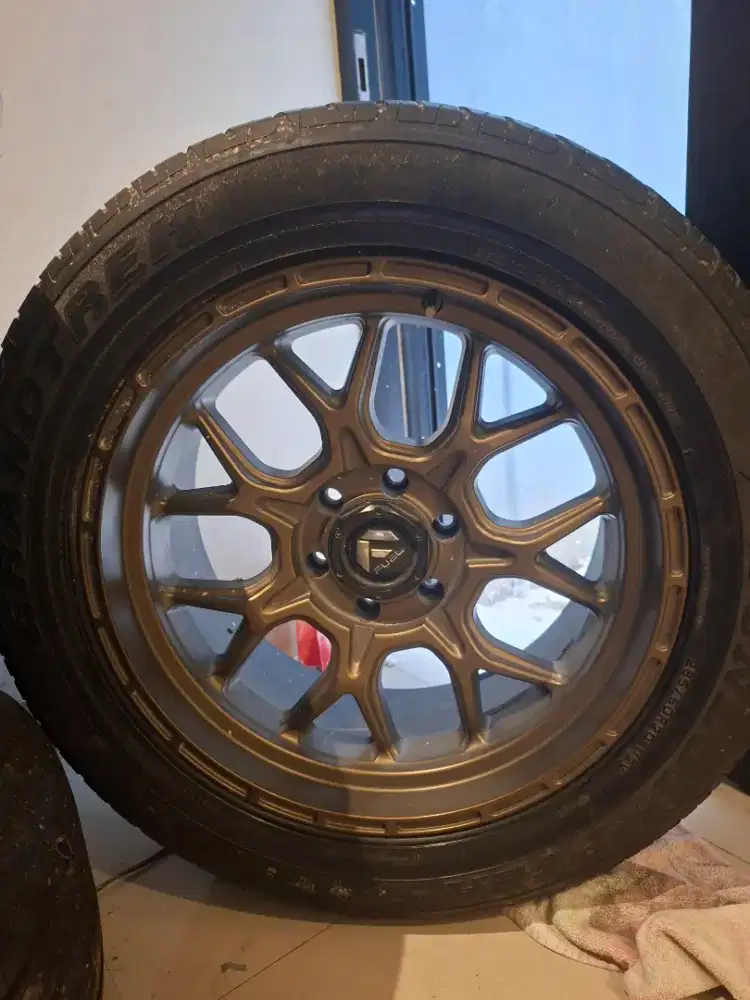 DIJUAL VELG KONDISI SESUAI FOTO