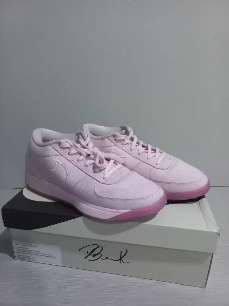 NIKE BOOK CHAPTER 1 Size 11 US /45 EUR