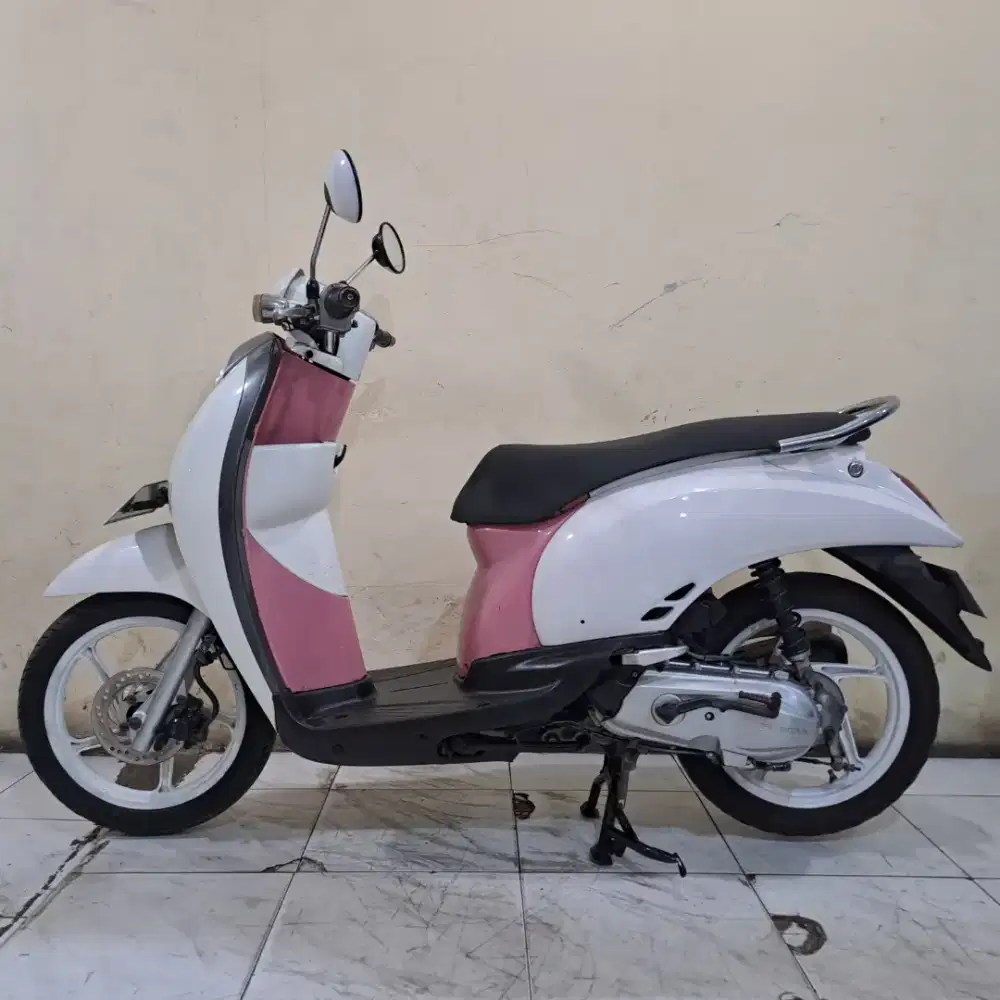 Honda scoopy 2010 pajak panjang