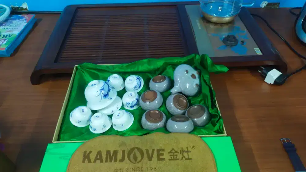 Kamjove Set Tea