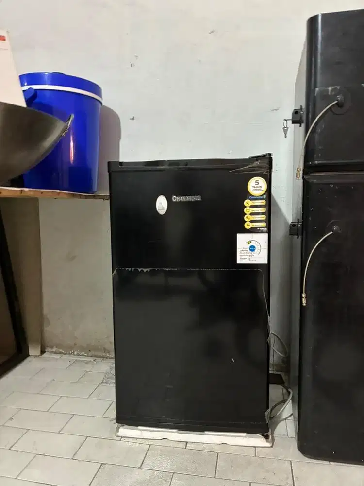 Jual Kulkas Mini Bekas