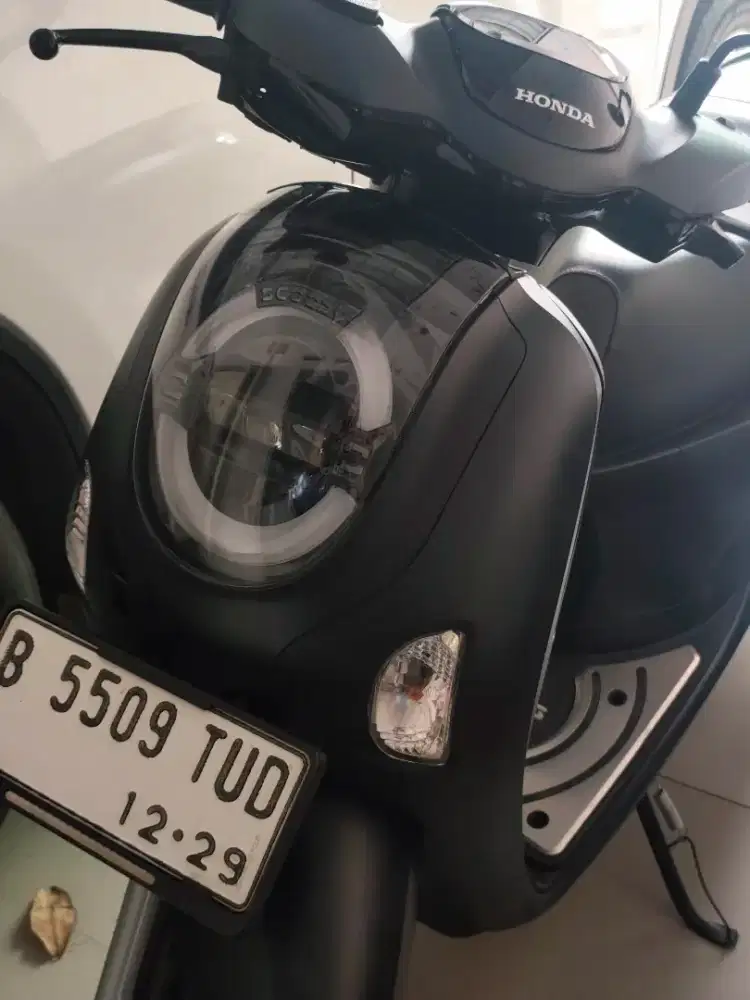 Scoopy PRESTIGE KEYLES type tertinggi KM16Rb