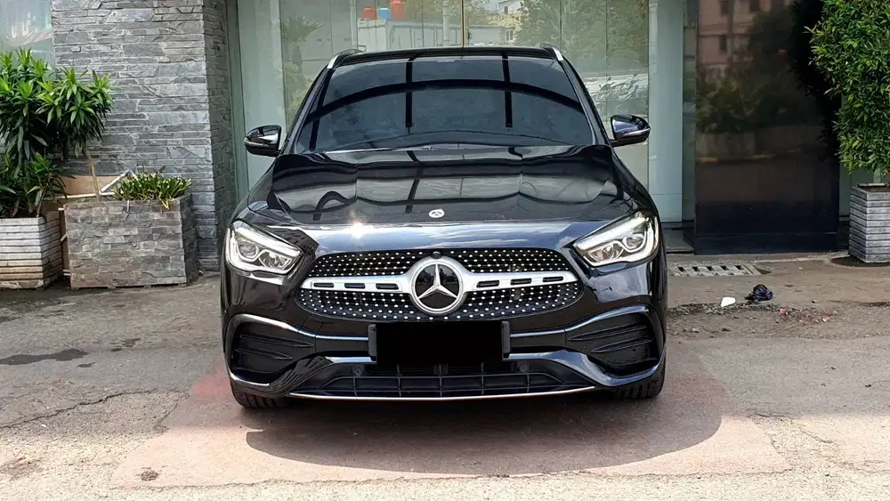 Mercedes Benz Mercy GLA200 GLA 200 AMG Line CKD 2022 Like New Low Km