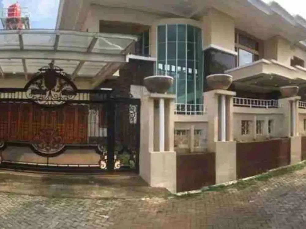 Rumah Lux 2 Lt di Jl Candi Prambanan Tengah Kalipancur Ngaliyan