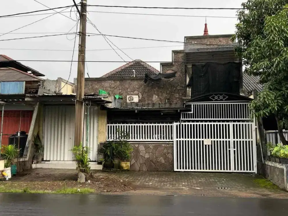 Properti untuk Usaha
Rumah 2 Lantai & Toko (Tepi Jalan Raya)
Jalan Raya Wisma Lidah Kulon