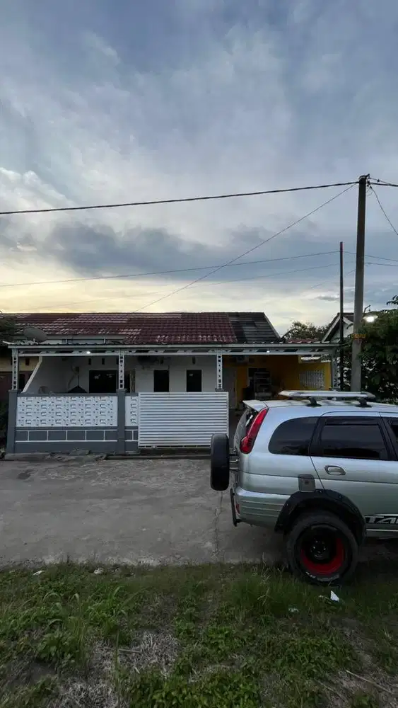 Jual mobil bekas