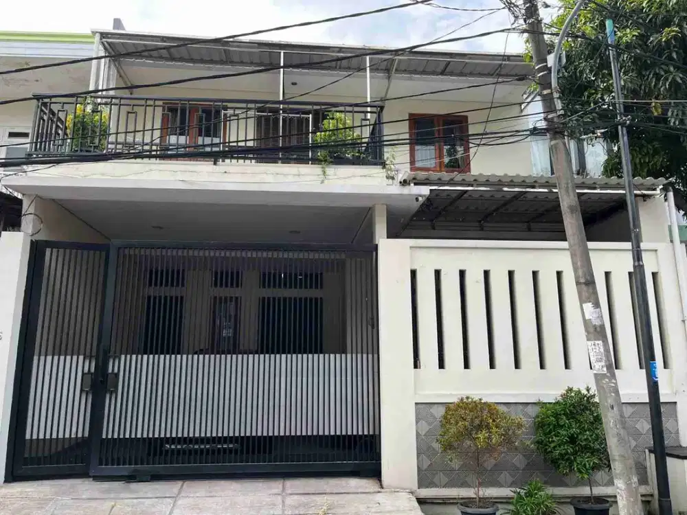 Rumah bagus rapih siap huni di Tugu Utara Koja