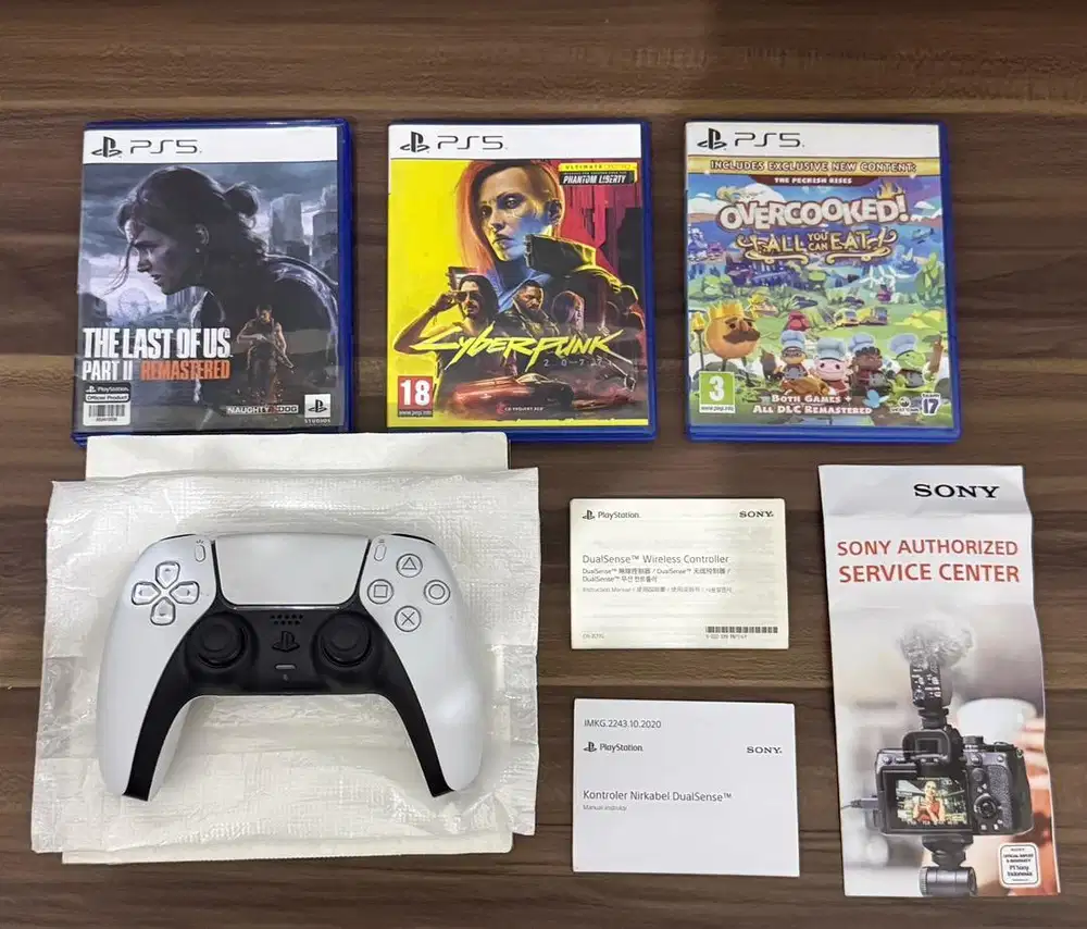 Stick Original PS5 + 3 Kaset PS5 (mulus)