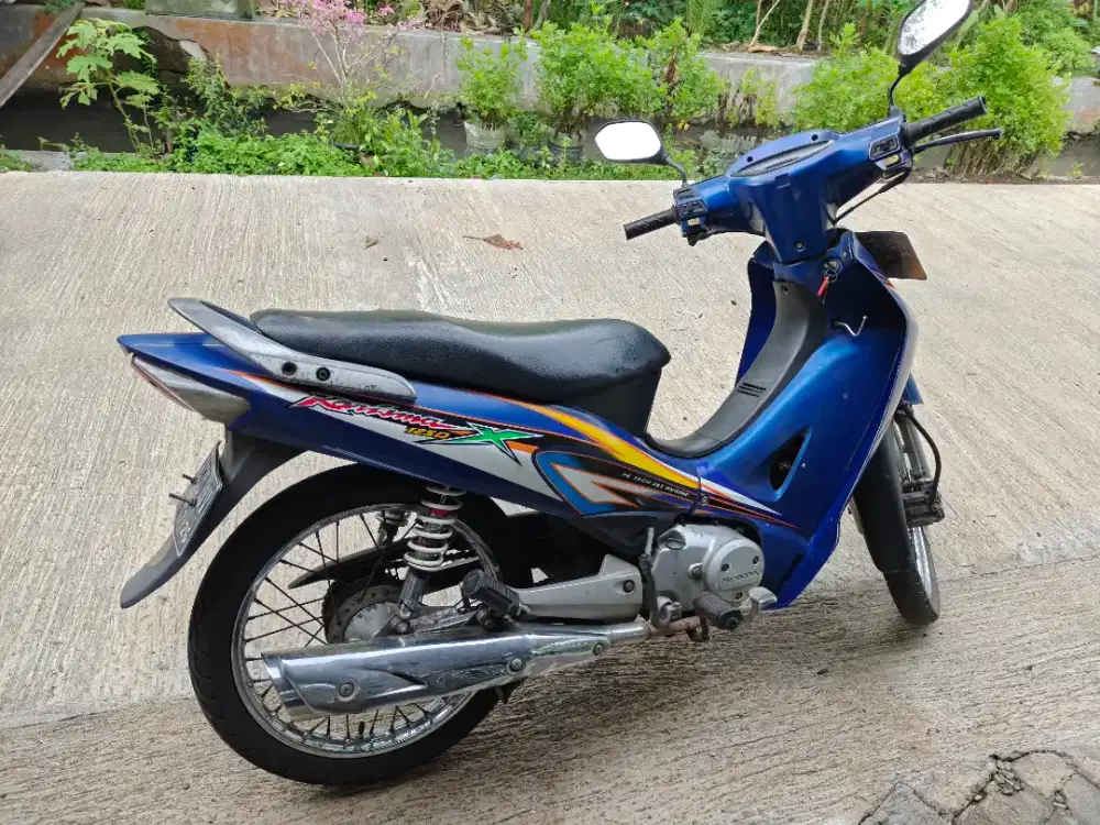 Karisma kharisma THN 2005 plat AB Bantul
