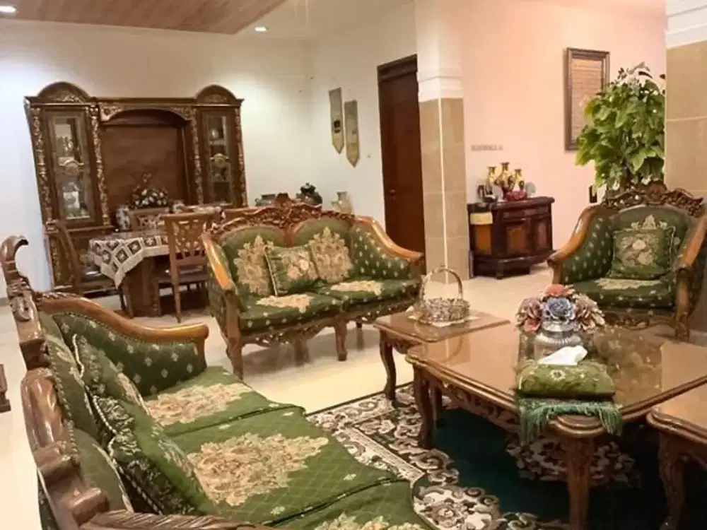Rumah Modern Minimalis di Komplek Batununggal Indah