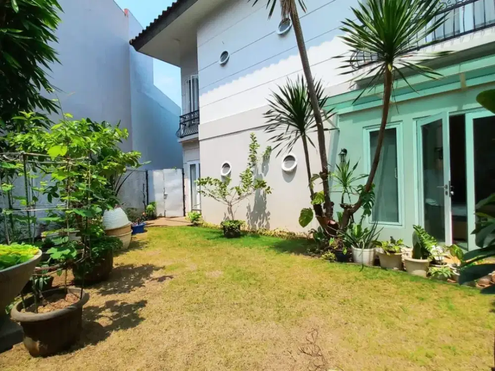 Rumah Bagus Siap Huni Lokasi di Bintaro Jaya Sektor 6 - 1081