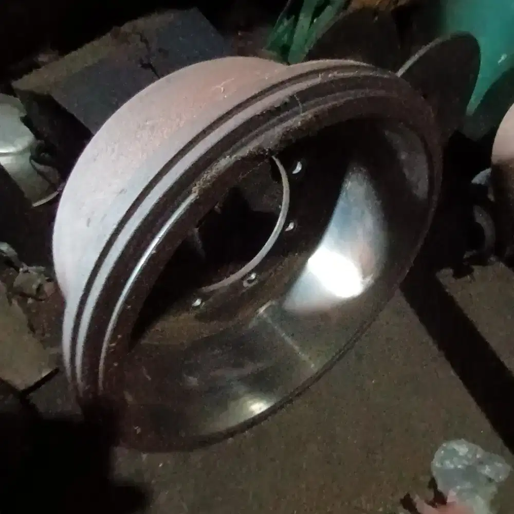 2 pcs tromol belakang Nissan CK 12